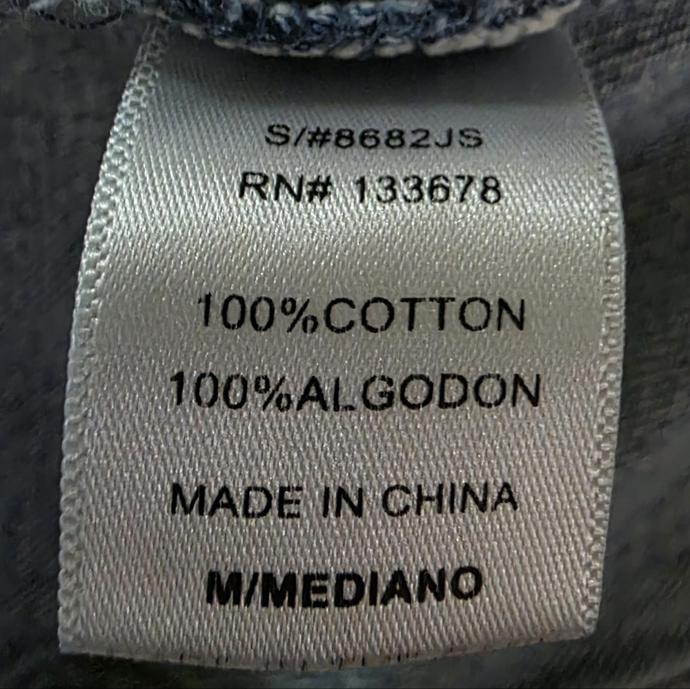 100% Cotton Love Tree Denim Jacket Size Medium Distressed Light Blue Button Up. - Picture 9 of 9